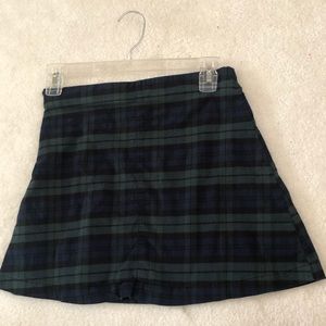 Plaid mini skirt